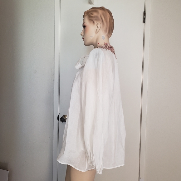 Zimmermann white 3D floral top size 0 - Picture 3 of 7